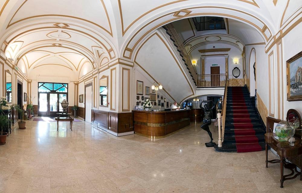 Hotel Dei Principati Baronissi Eksteriør billede